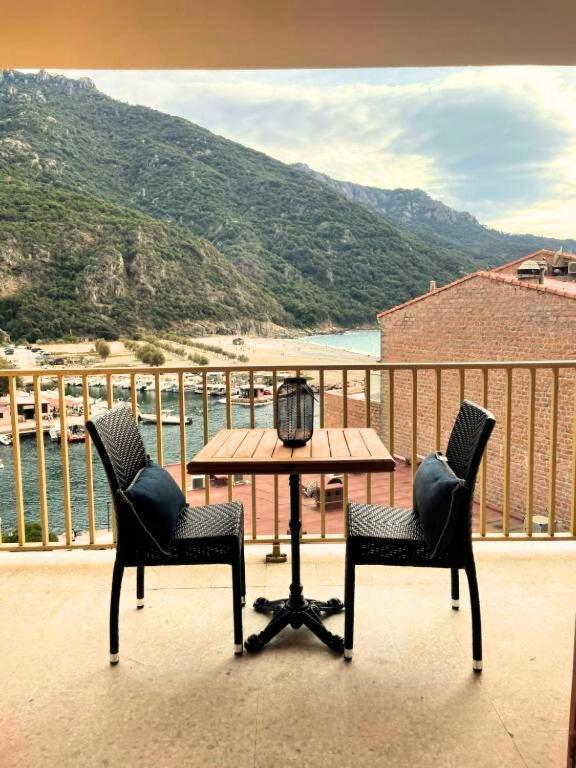 Les Residences Du Port Appartements Meubles Porto  Kültér fotó